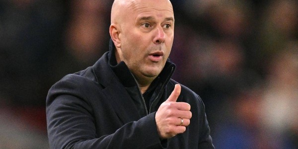 斯洛特头又大了！萨拉赫回归布阵难，利物浦远征马赛欲变阵！