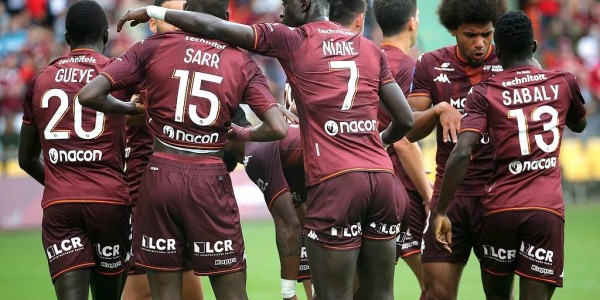 周日法甲焦点战：图卢兹主场强势出击，梅斯恐难全身而退