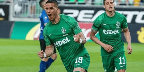 25111期足彩胜负平推荐：欧冠费伦茨交手占优 + 主场强势