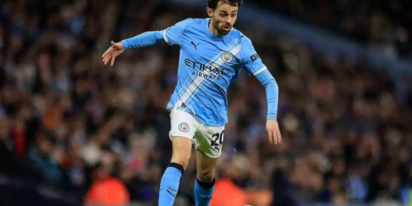 免签诱惑来袭！尤文锁定曼城核心，交易成行全靠球员意愿